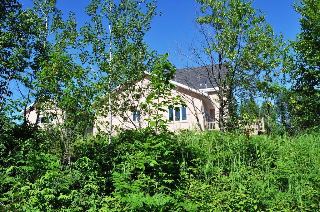 La Taniere De L'Ours Hotel Saint-Donat-de-Montcalm Buitenkant foto